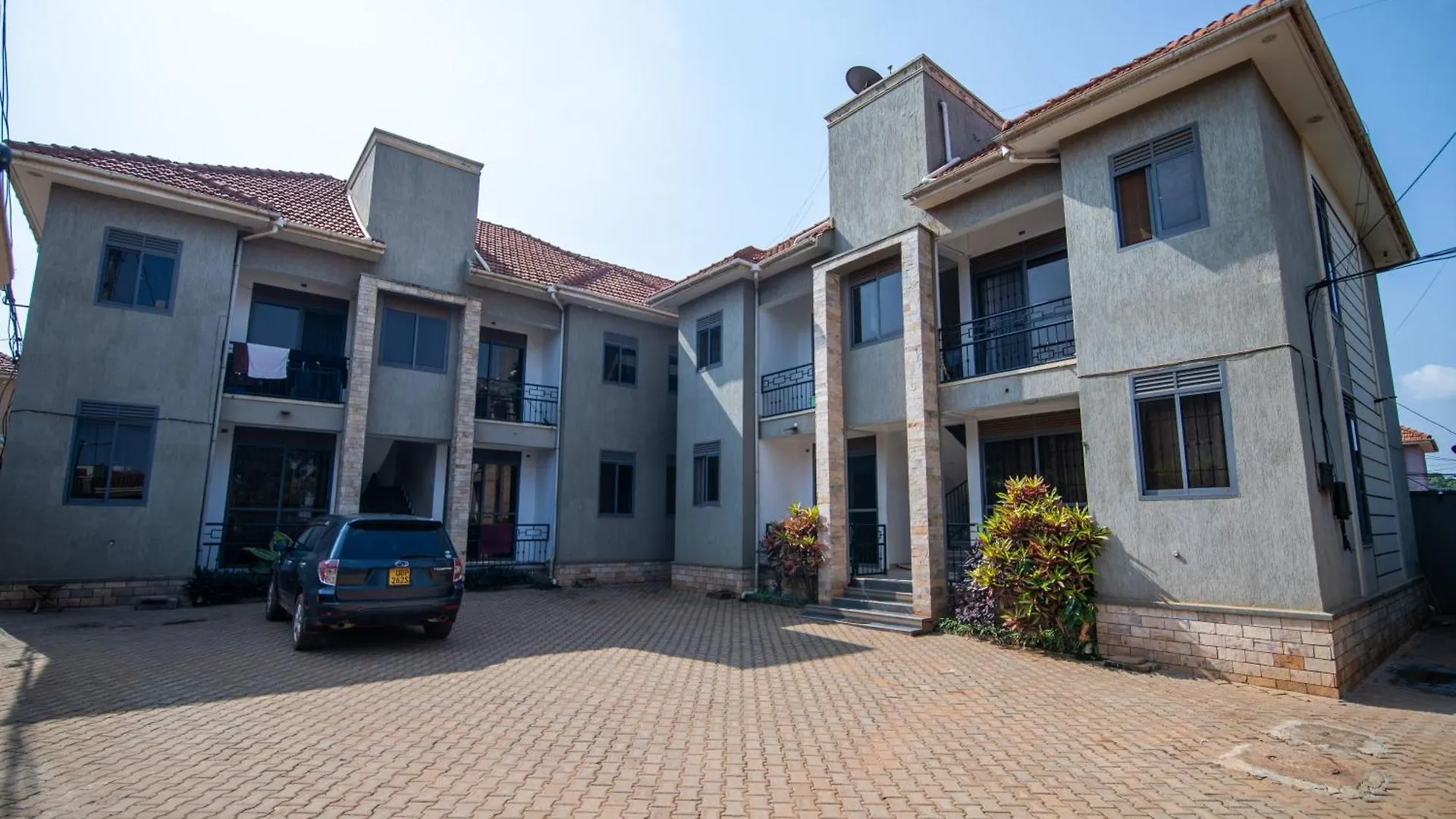 Kira Modern Elegance Daire Kampala 0*,